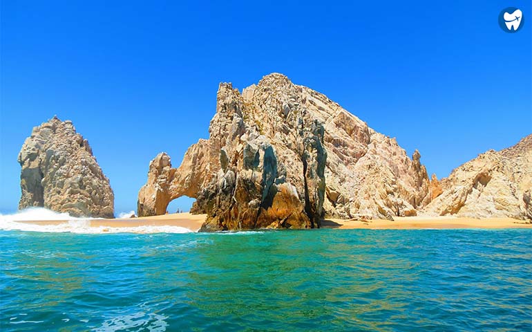 The Arch of Cabo San Lucas The Arch of Cabo San Lucas