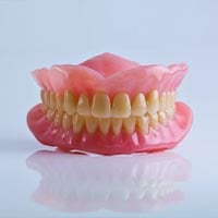 Removable denture