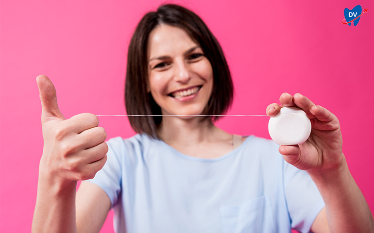 Cutting the right size of dental floss