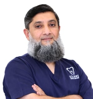 Dr. Abdulmajid Solanki
