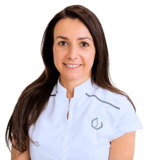Dr. Aida Lázaro